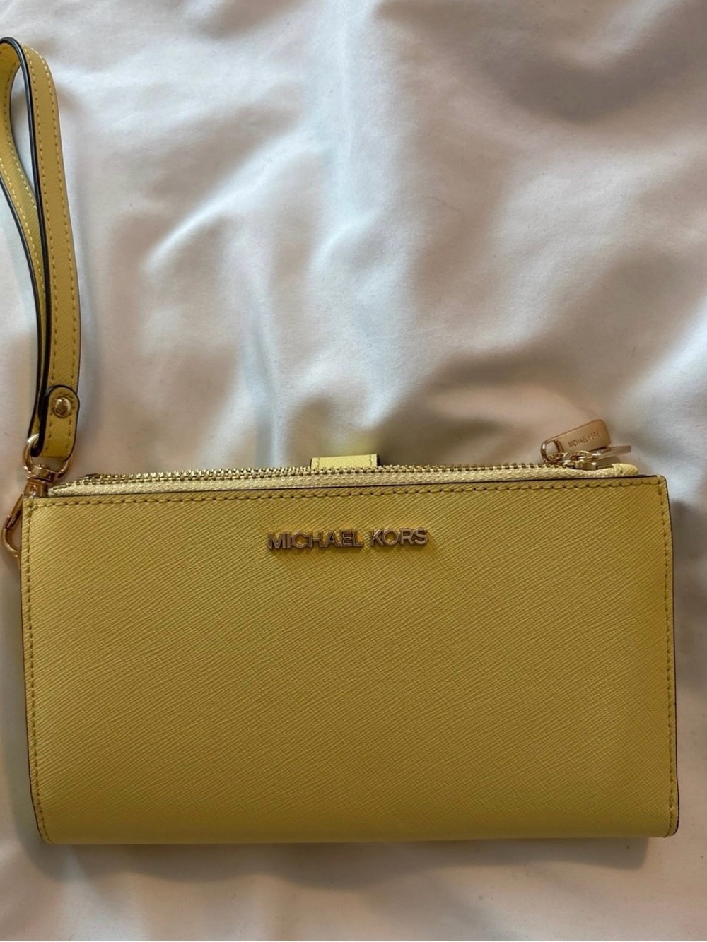 MICHAEL KORS Yellow Wristlet Wallet-NWOT